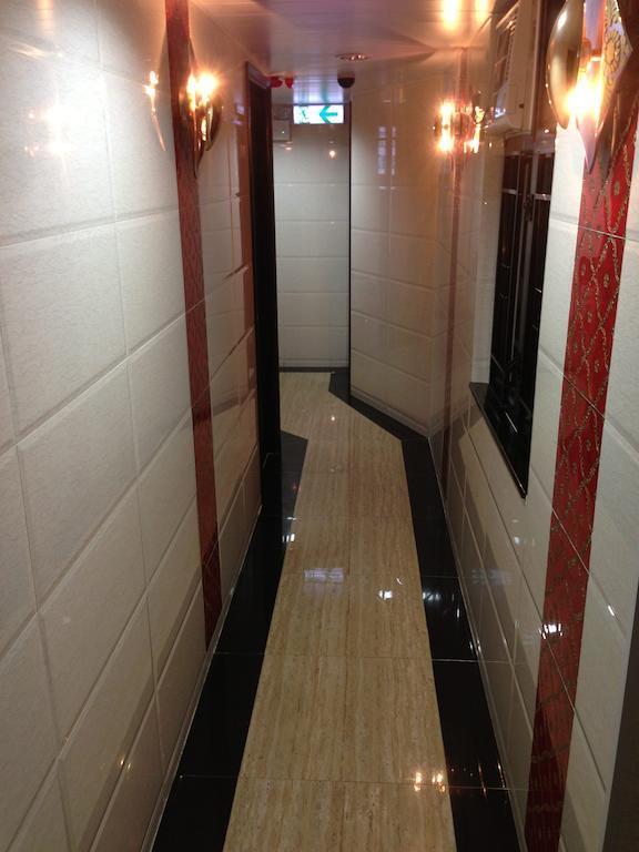 Shanghai Hostel Hk Hong Kong Dış mekan fotoğraf